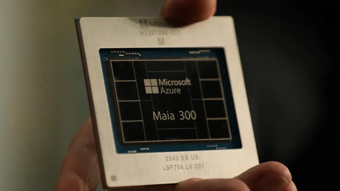 Silikon akselerator chip AI Microsoft Maia 300